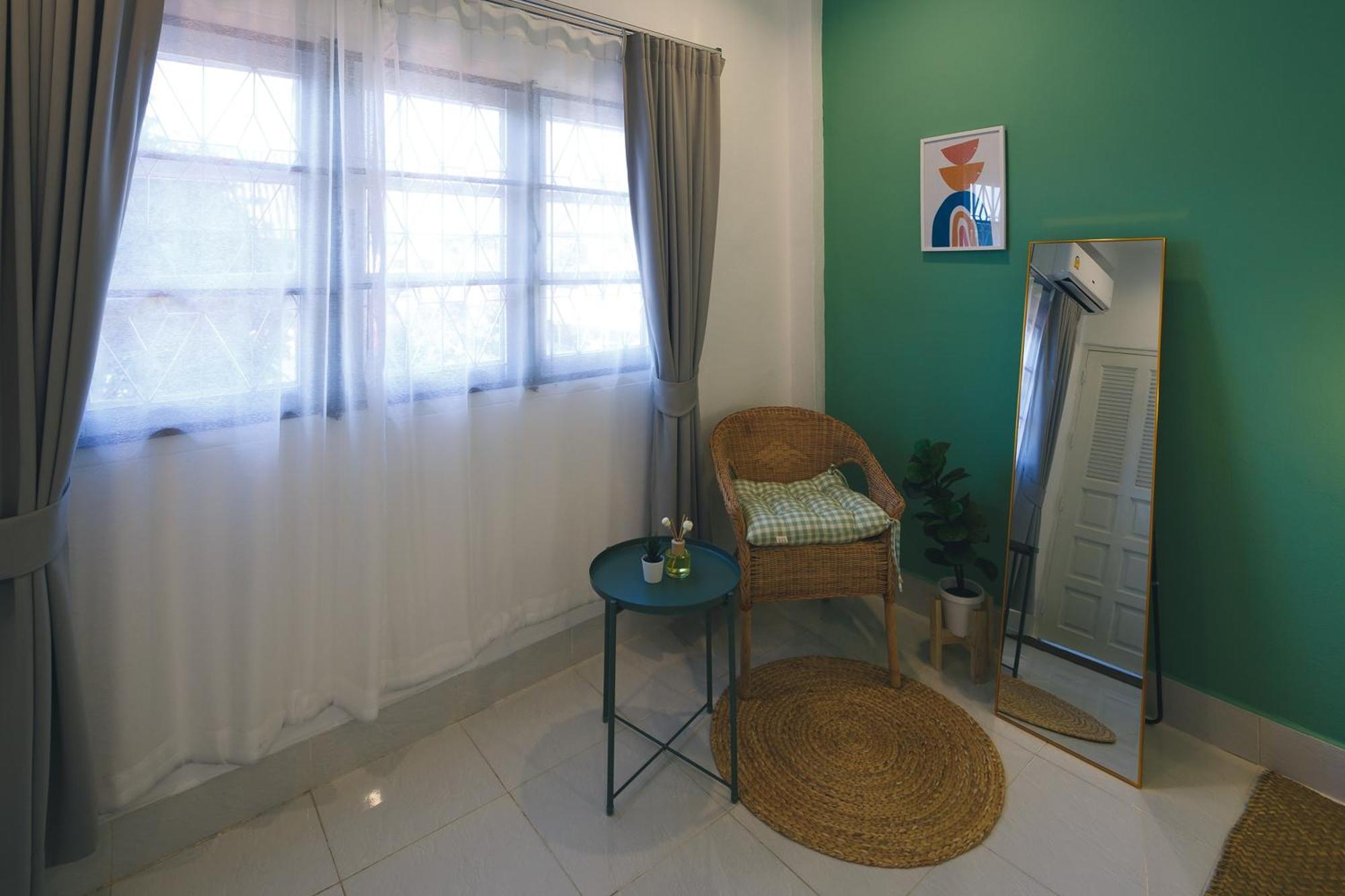 Yindee Travellers Lodge Nan Esterno foto