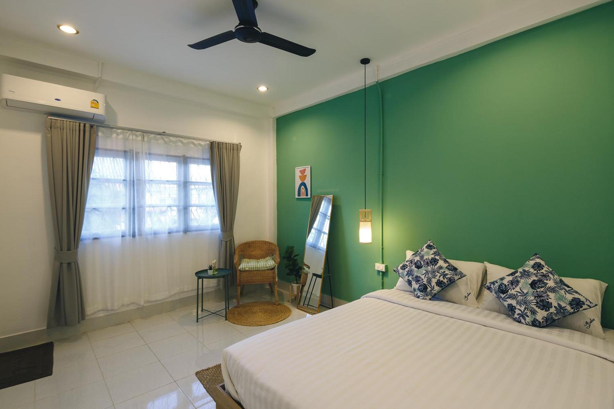 Yindee Travellers Lodge Nan Esterno foto