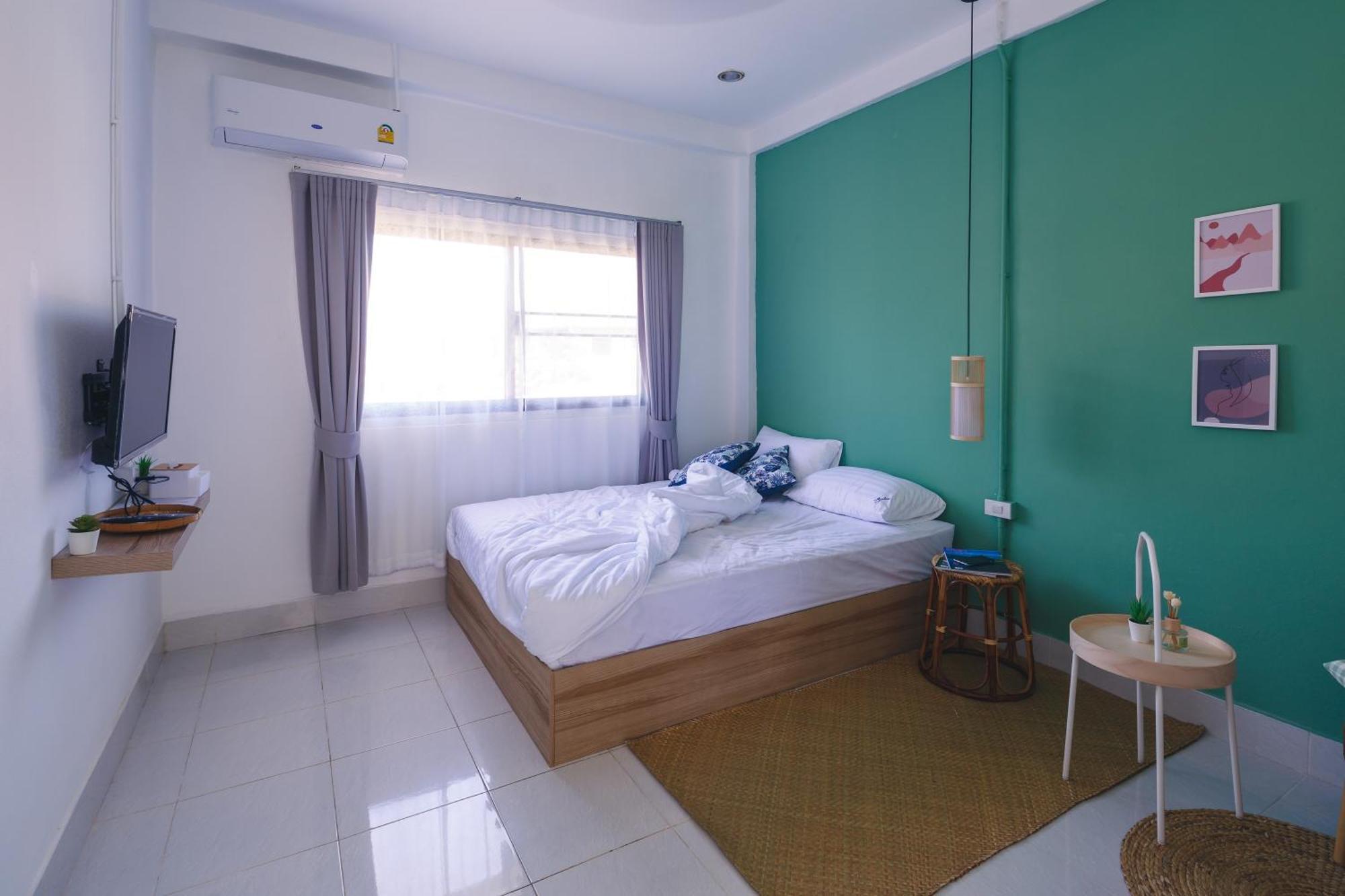 Yindee Travellers Lodge Nan Esterno foto