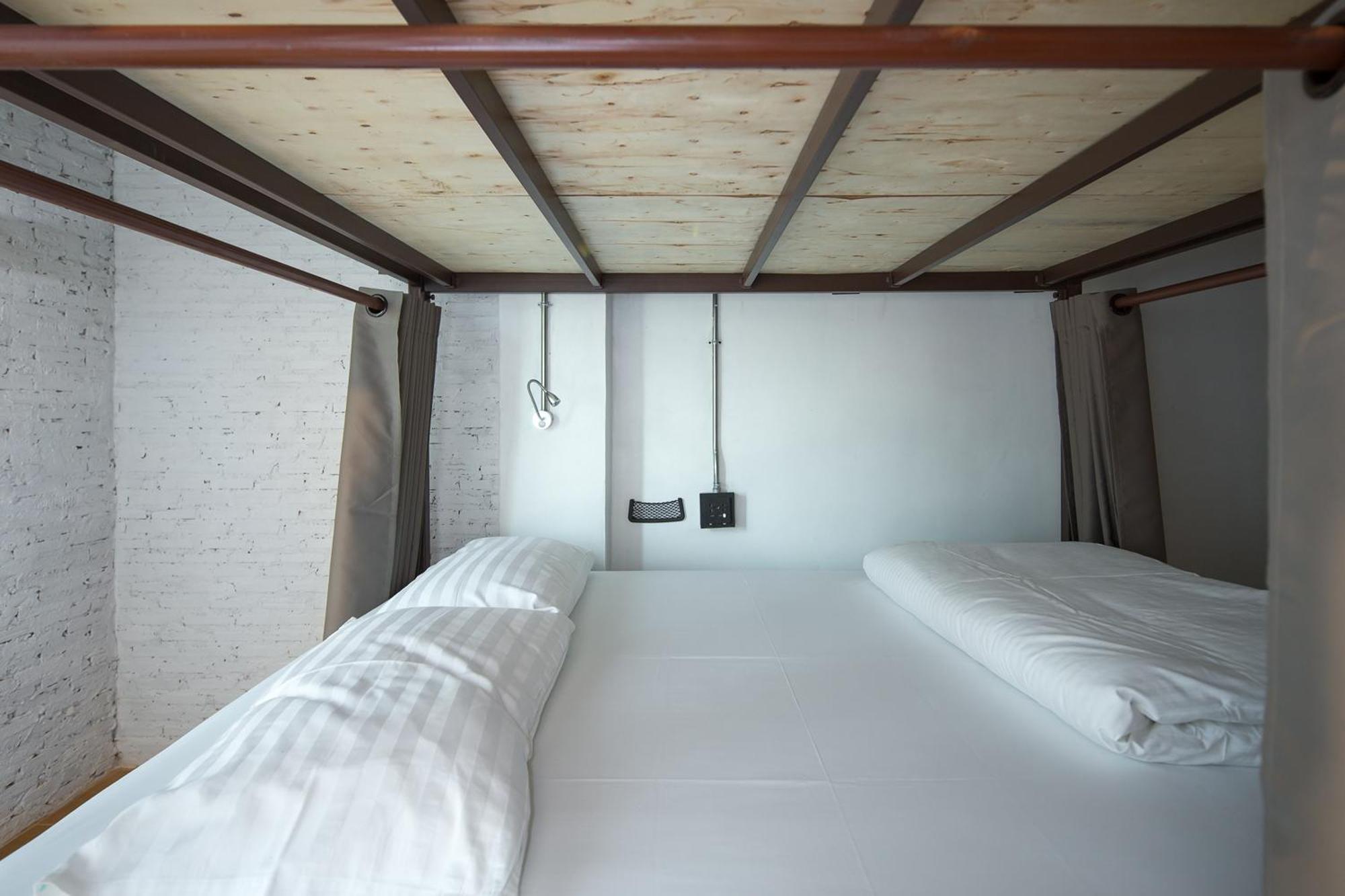 Yindee Travellers Lodge Nan Esterno foto