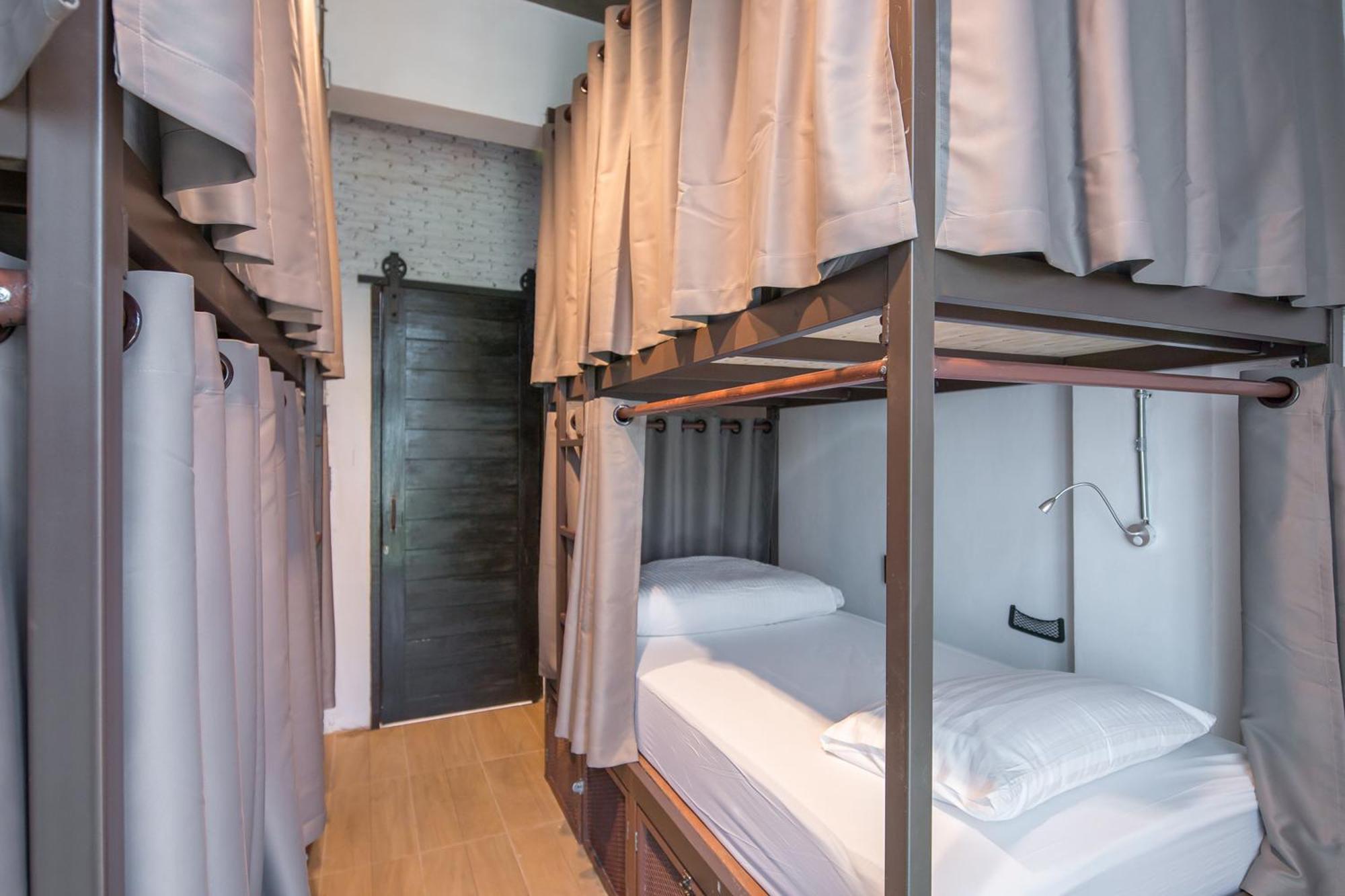 Yindee Travellers Lodge Nan Esterno foto