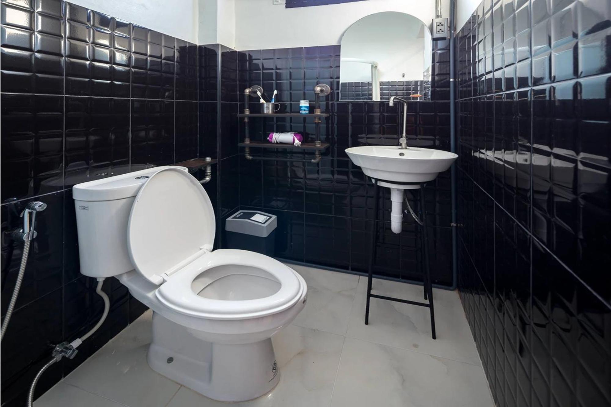 Yindee Travellers Lodge Nan Esterno foto