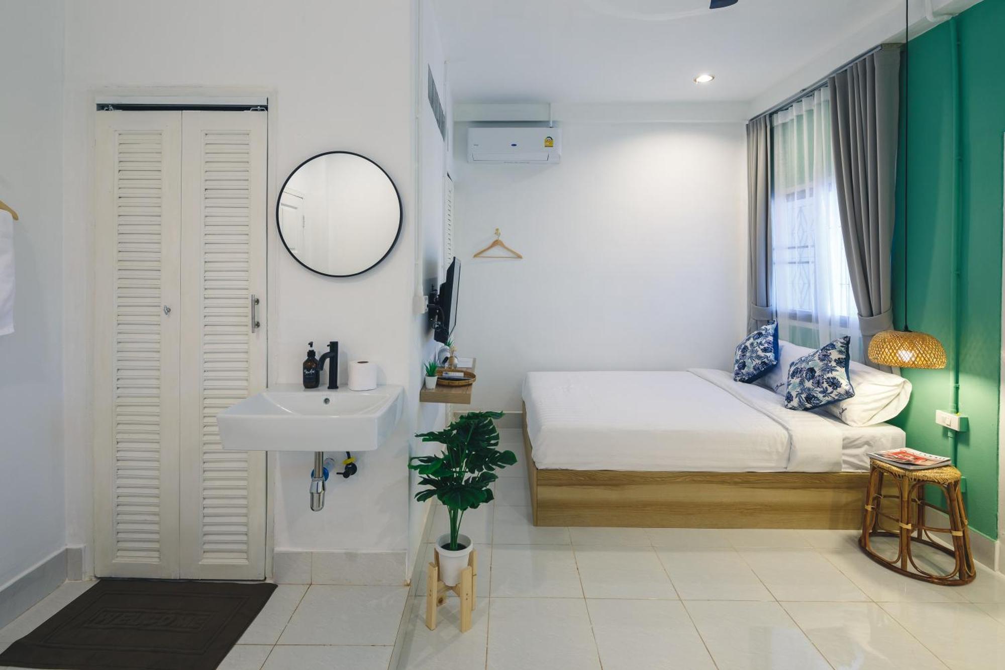 Yindee Travellers Lodge Nan Esterno foto
