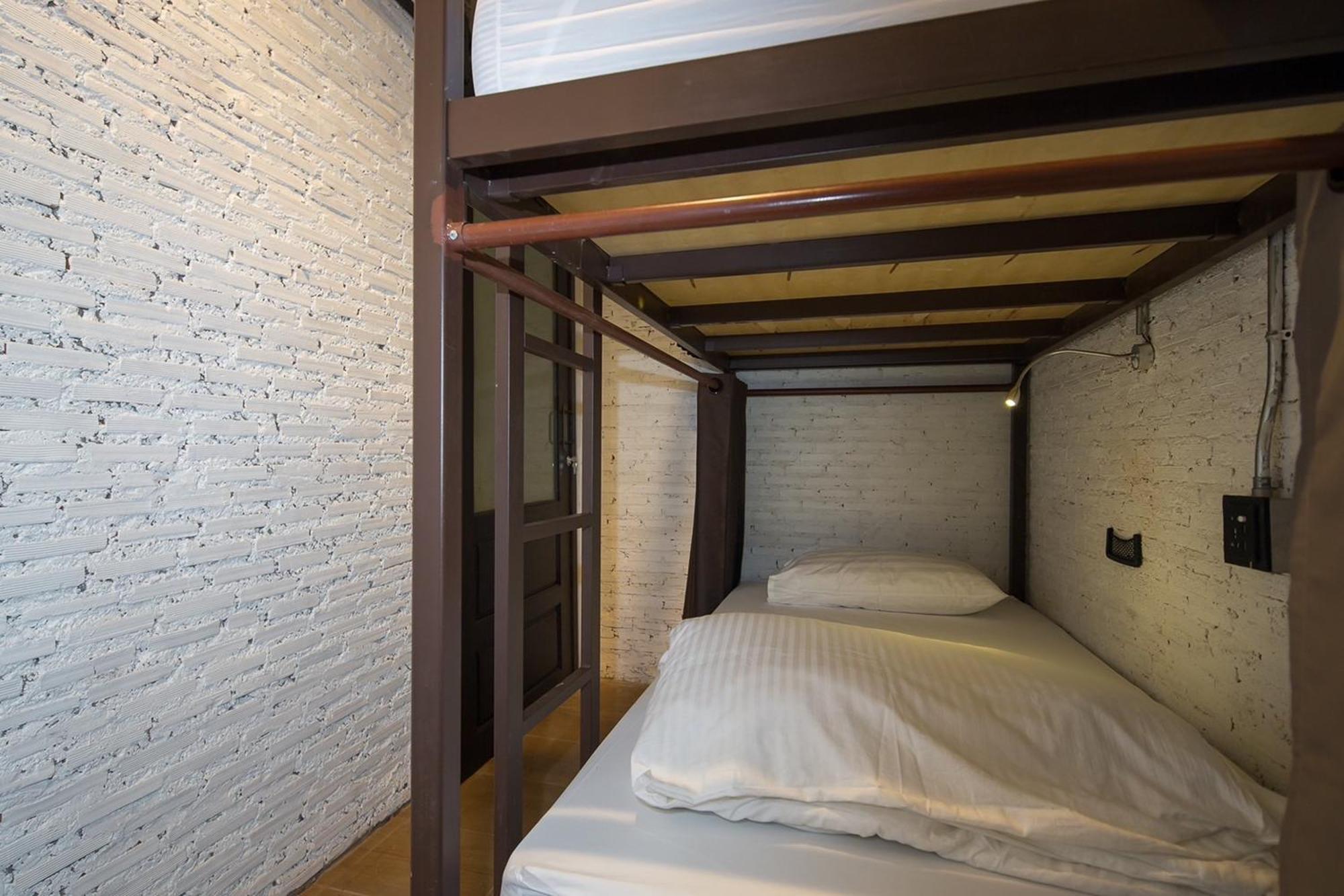 Yindee Travellers Lodge Nan Esterno foto
